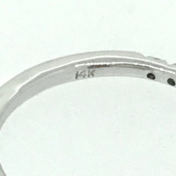 NWT .33 ctw G color, VS1 clarity diamond band, 14k - Picture 5 of 6